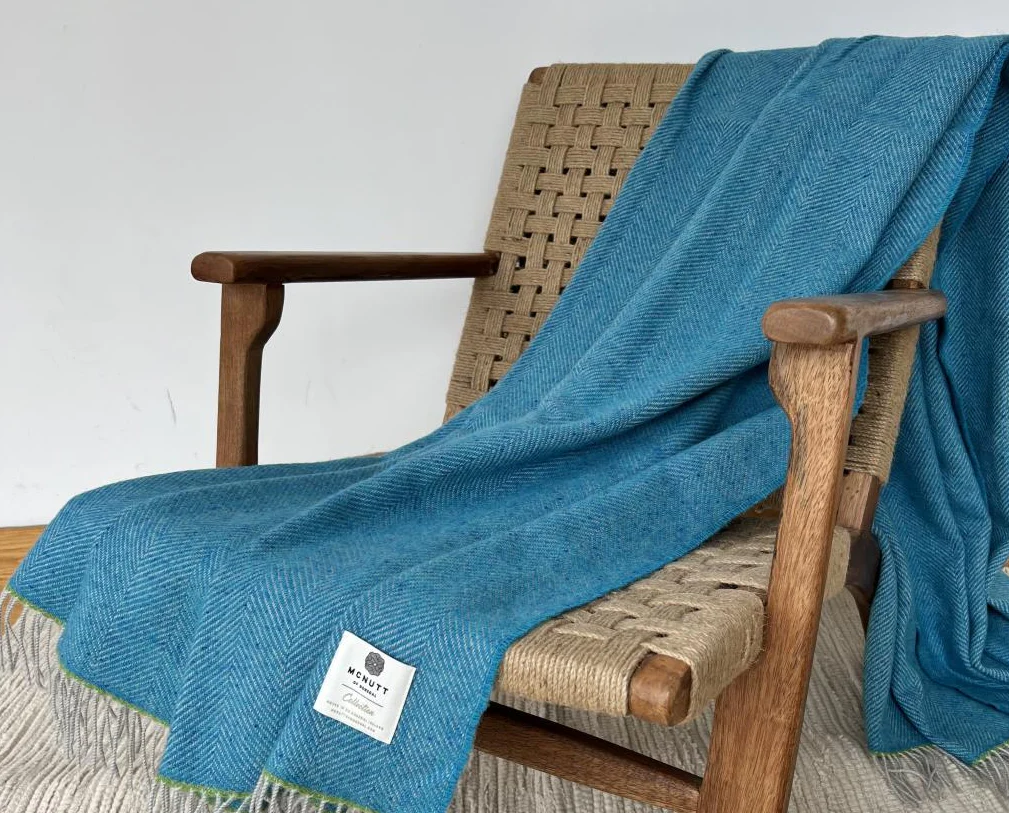 Belle Herringbone Merino Wool Throw - Image 3