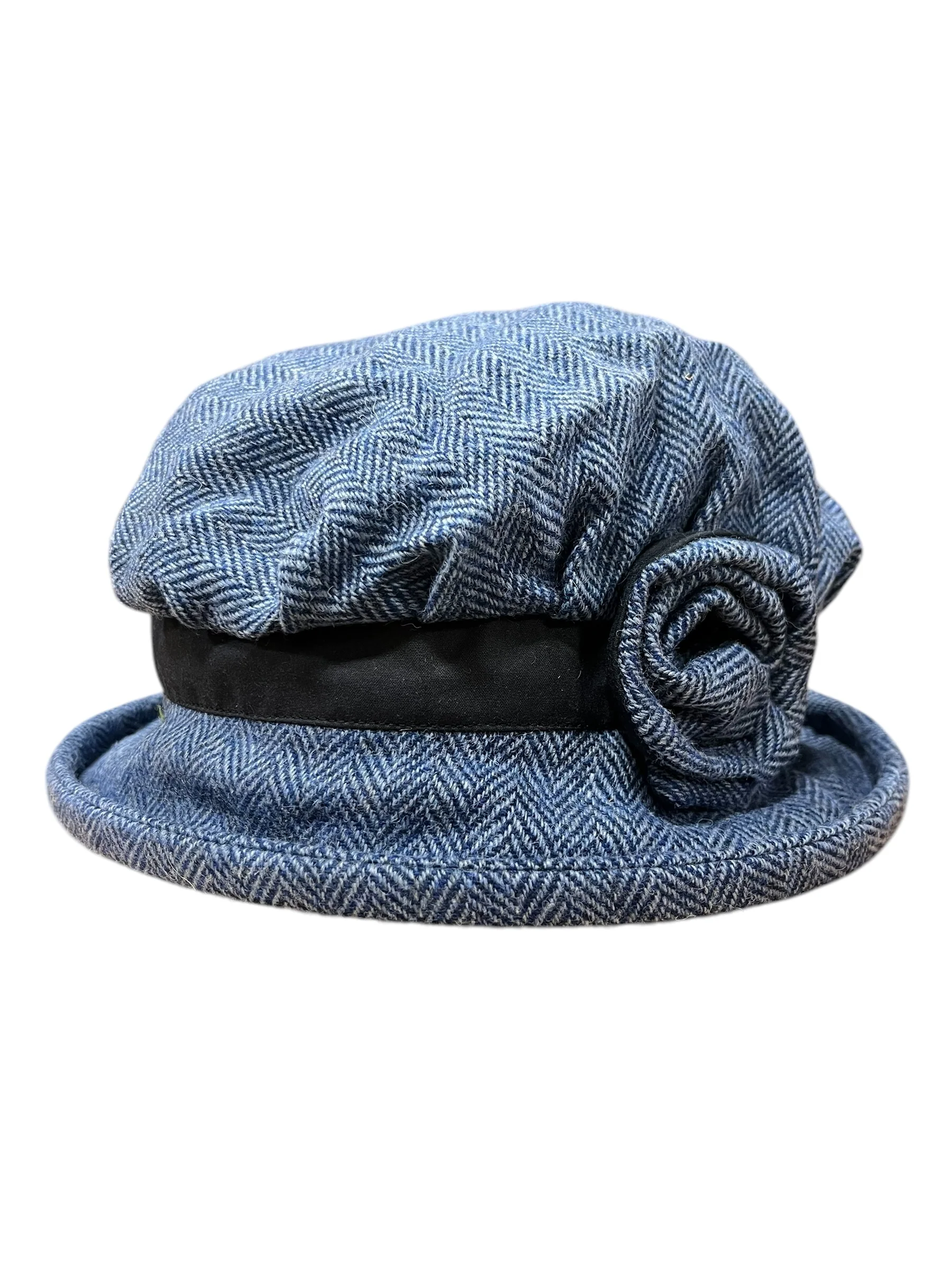 Downton Abbey Style Ladies Hat with Rose and Band - Image 2