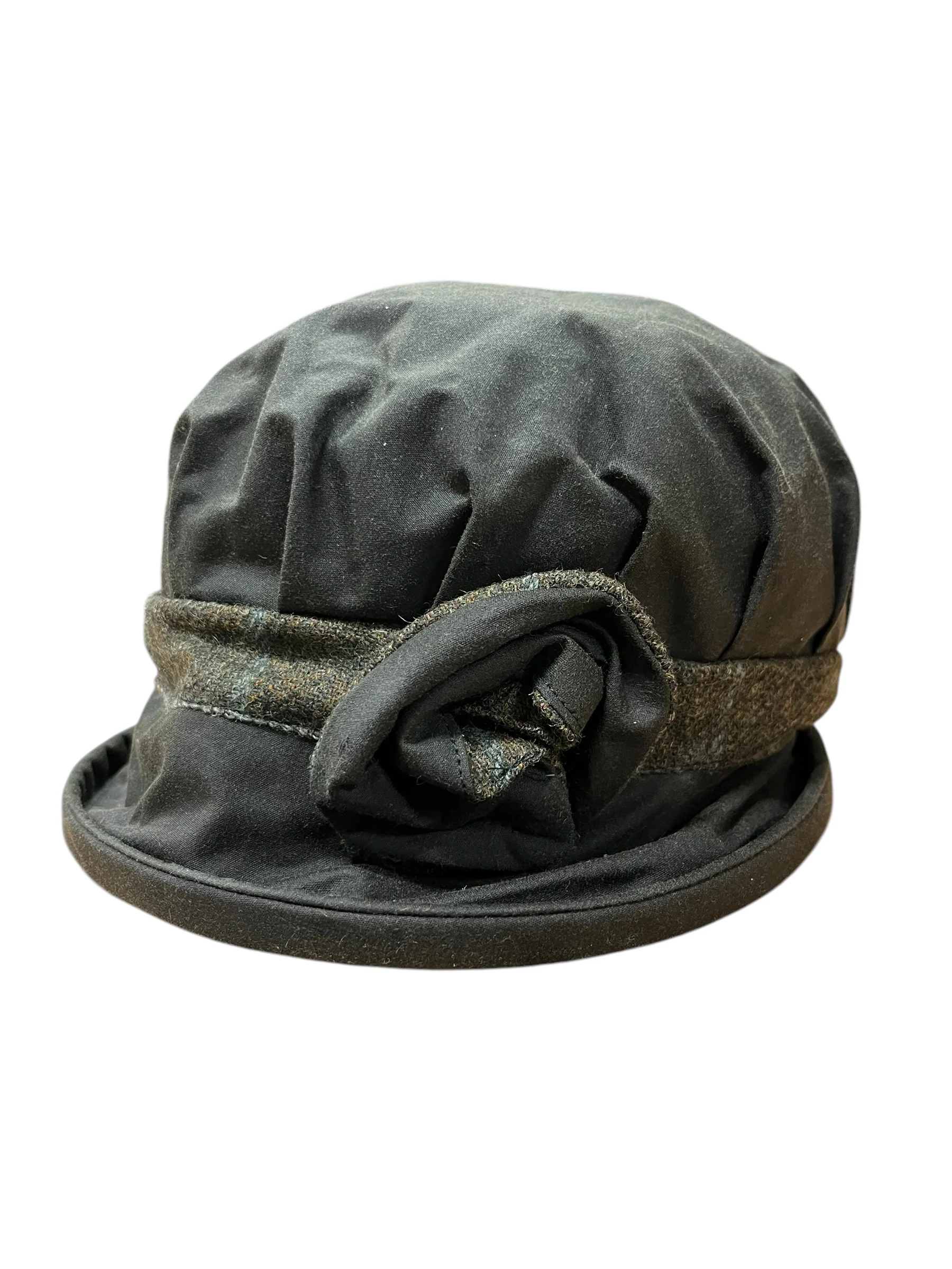 Waxed Cotton Downton Abbey Style Ladies Hat with Tweed Rose and Band - Image 4