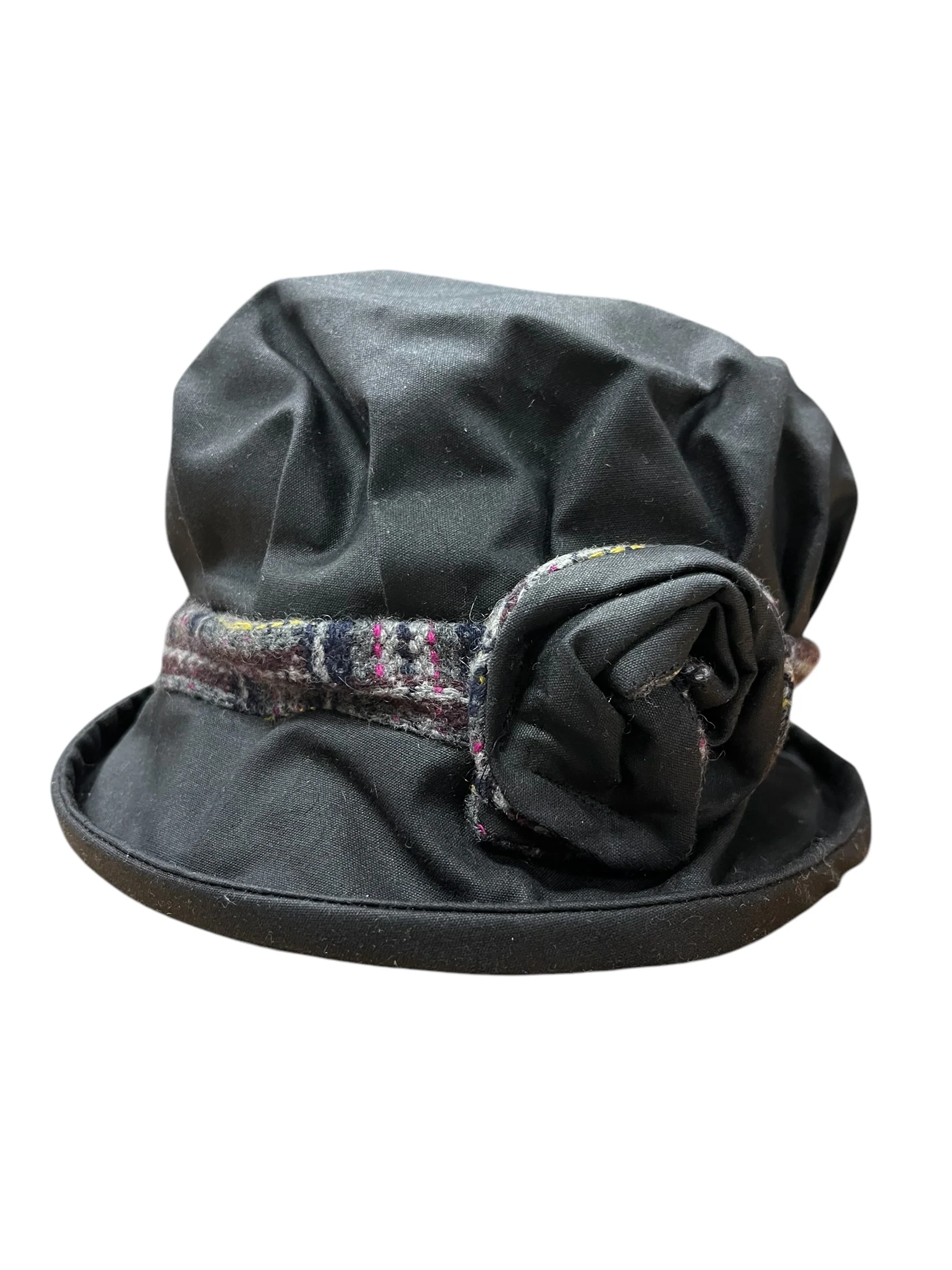 Waxed Cotton Downton Abbey Style Ladies Hat with Tweed Rose and Band - Image 5