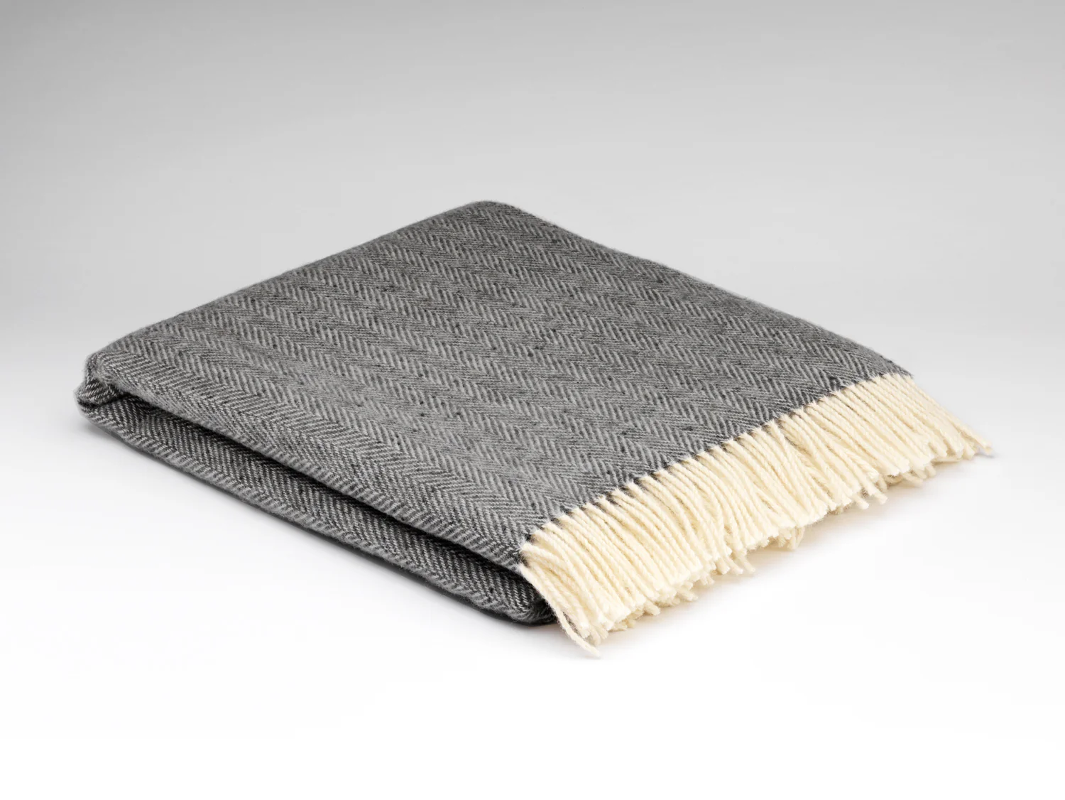Irish Merino Wool Herringbone Throws - Image 13