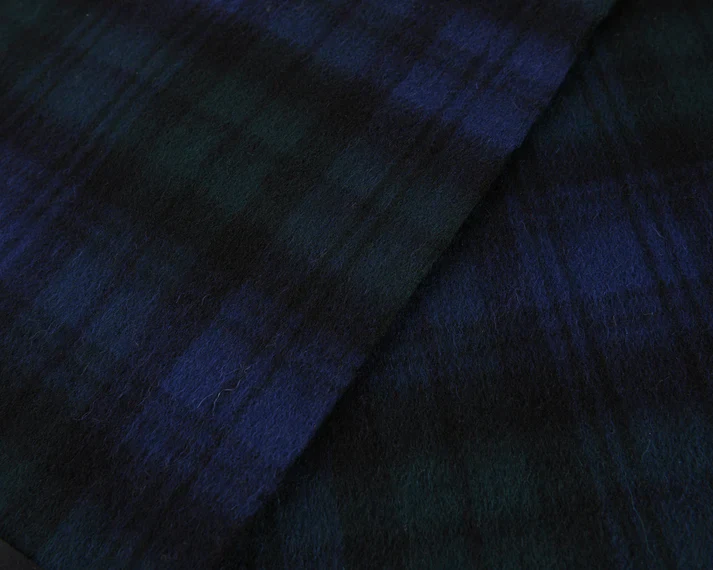 Islander Lambswool Scarf - Image 18