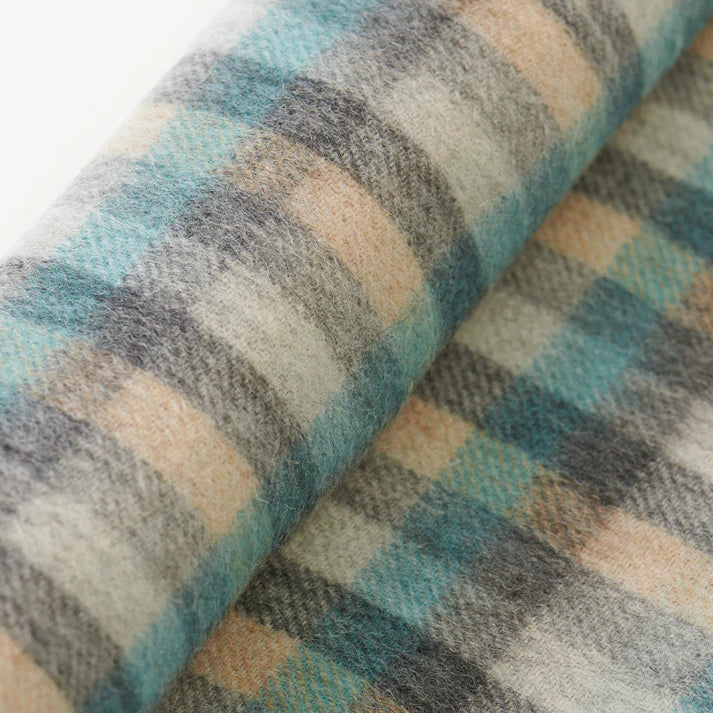 Islander Lambswool Scarf - Image 20