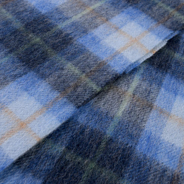 Islander Lambswool Scarf - Image 7