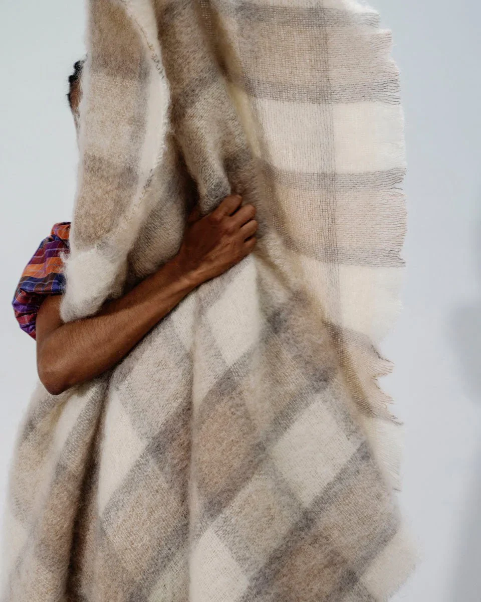 Large Plaid Brushed Mohair Irish Throw Blanket - Image 16