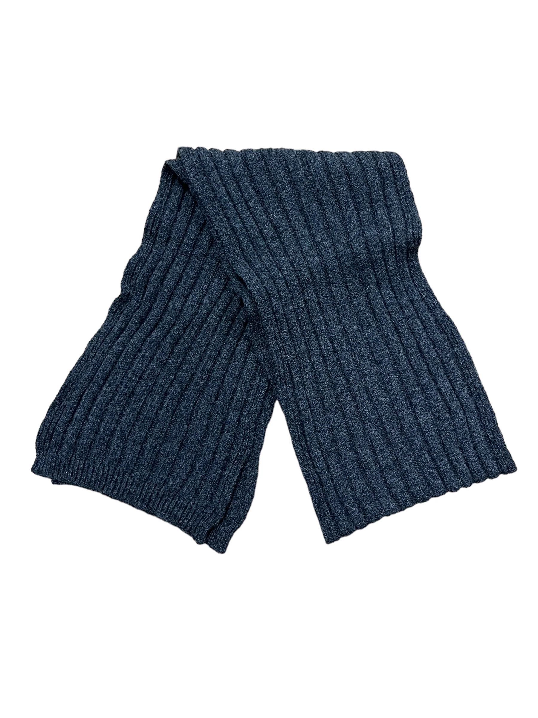 Merino and Cashmere Mens Ribbed Scarf - Image 4