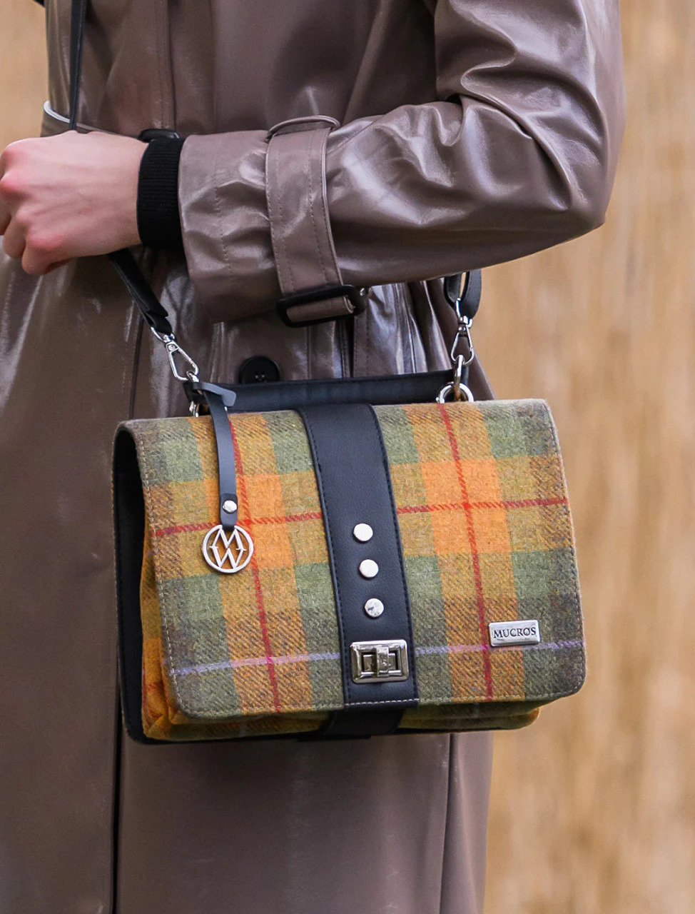 Mucros Weavers Fiona Bag - Image 9