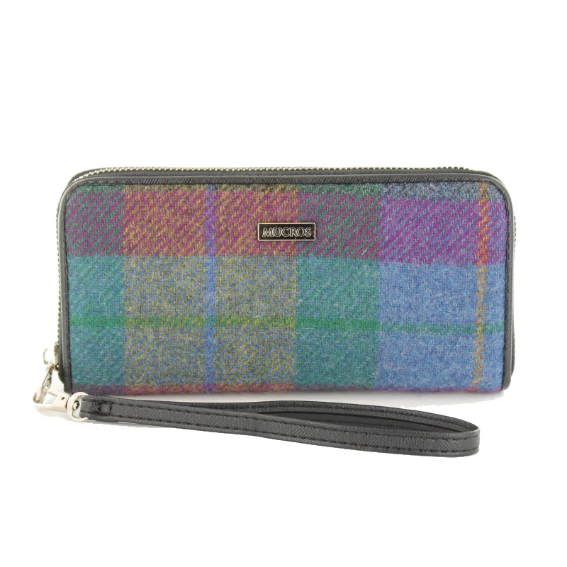 Mucros Weavers Irish Tweed Women's Wallets - Image 2