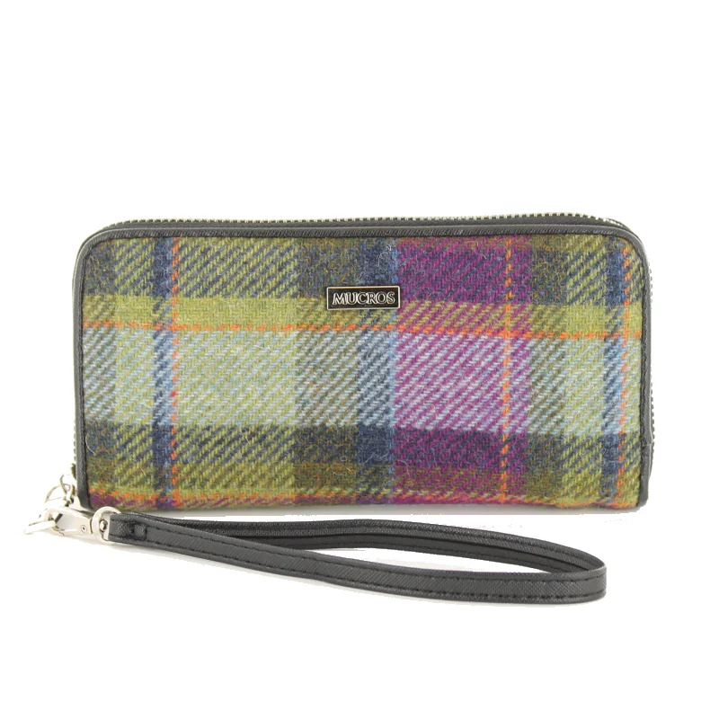 Mucros Weavers Irish Tweed Women's Wallets - Image 5