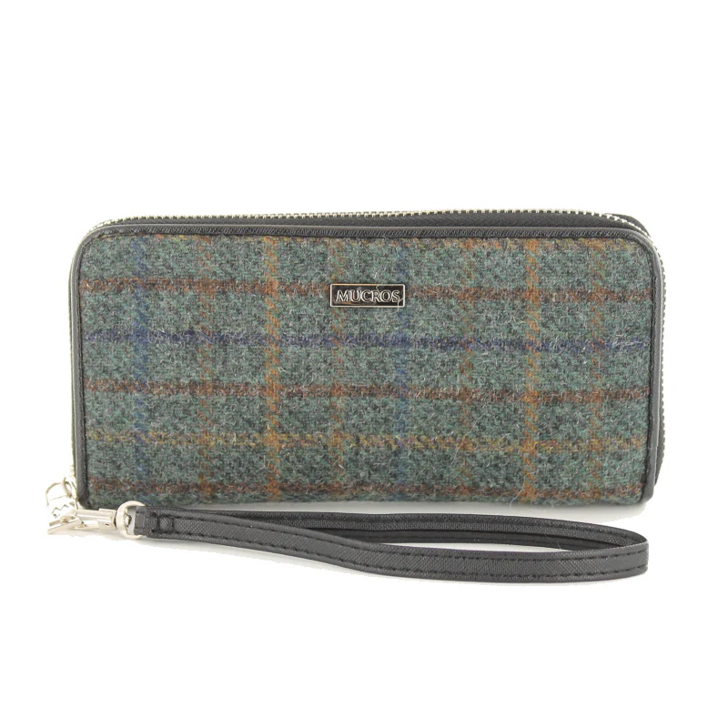 Mucros Weavers Irish Tweed Women's Wallets - Image 8