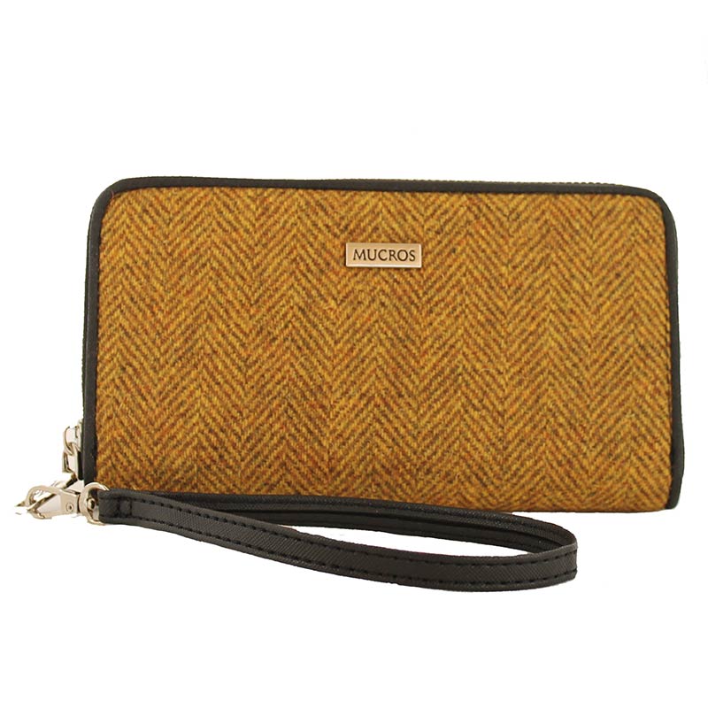 Mucros Weavers Irish Tweed Women's Wallets - Image 9