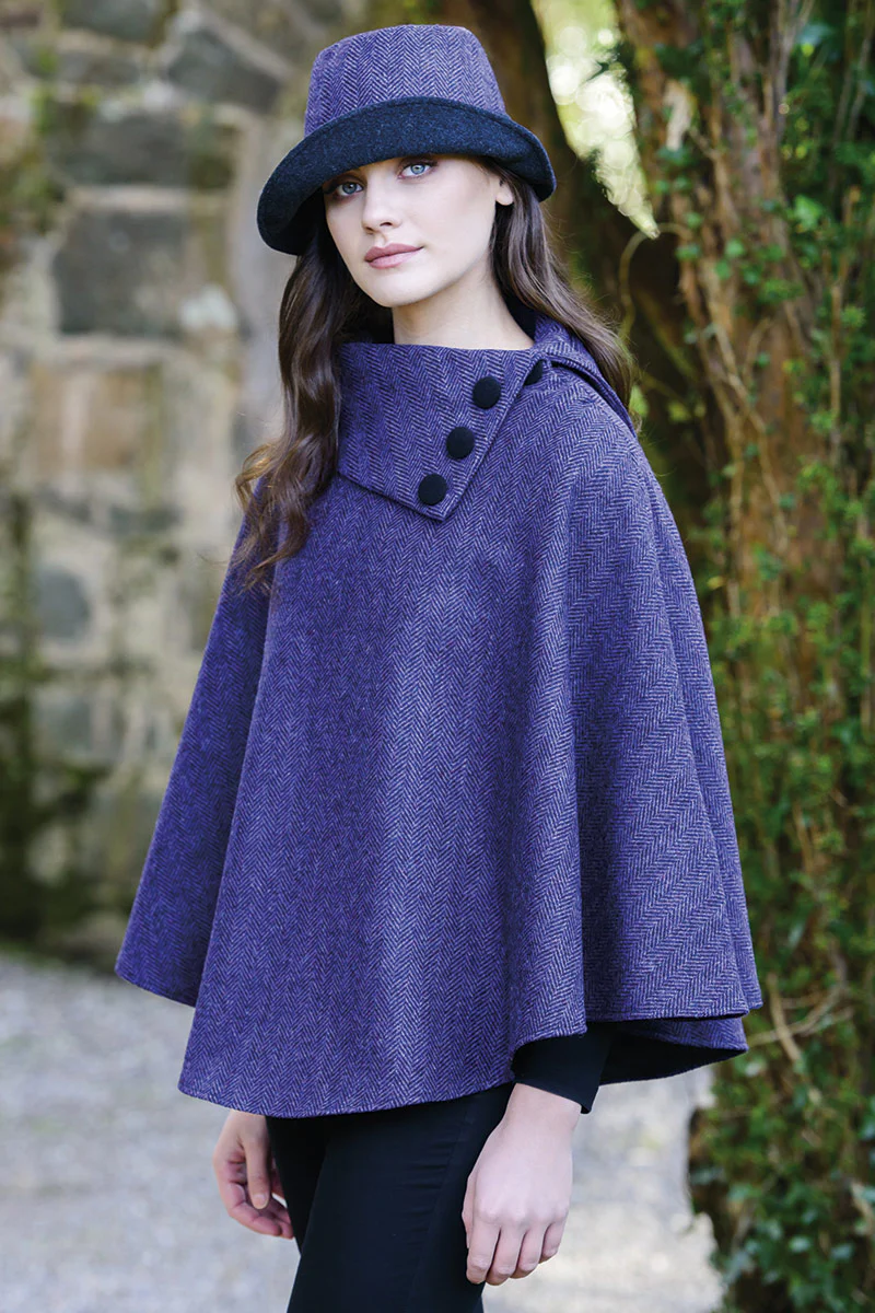 Mucros Weavers Poncho - Image 10