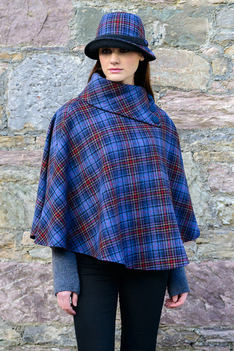 Mucros Weavers Poncho - Image 14