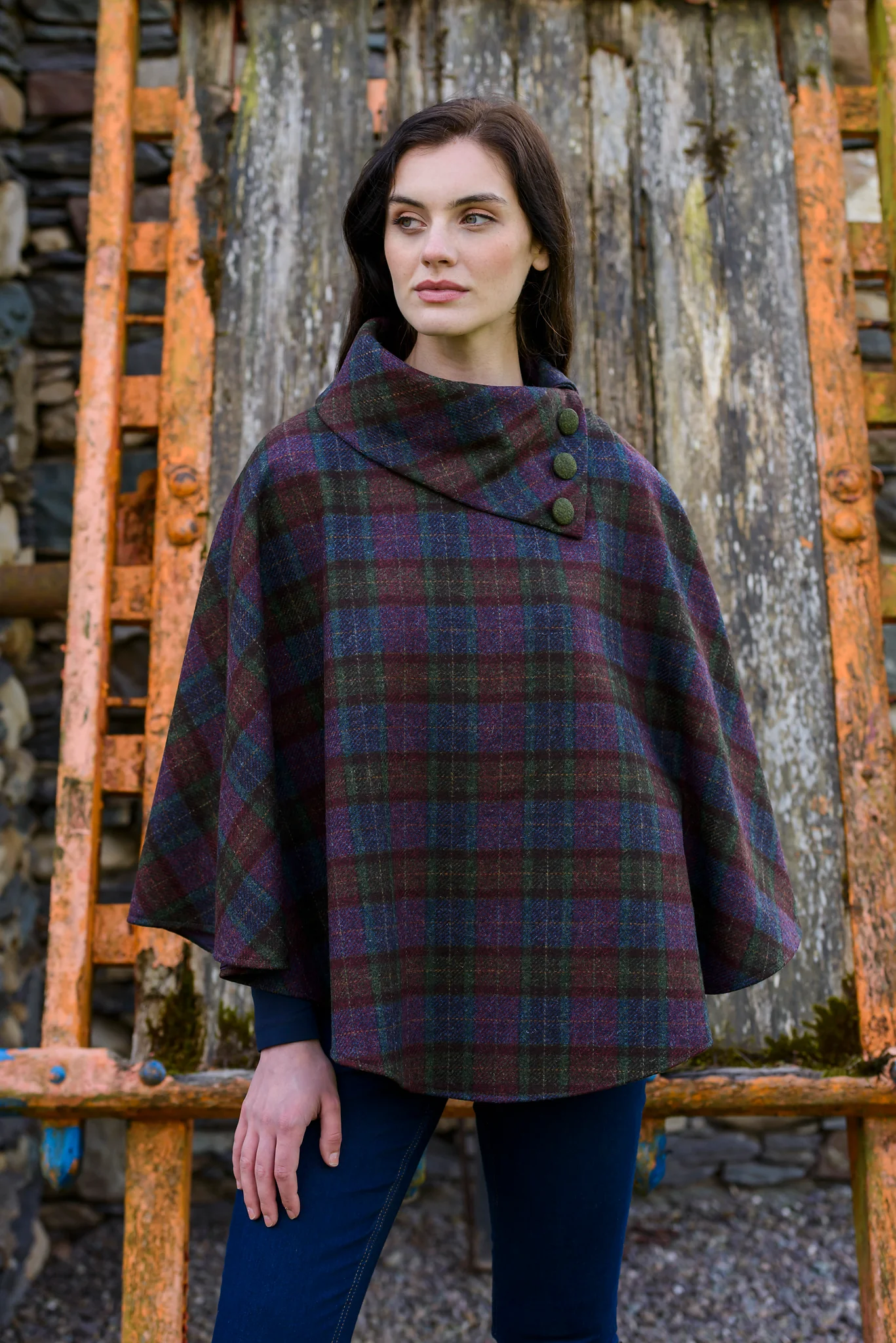Mucros Weavers Poncho - Image 19