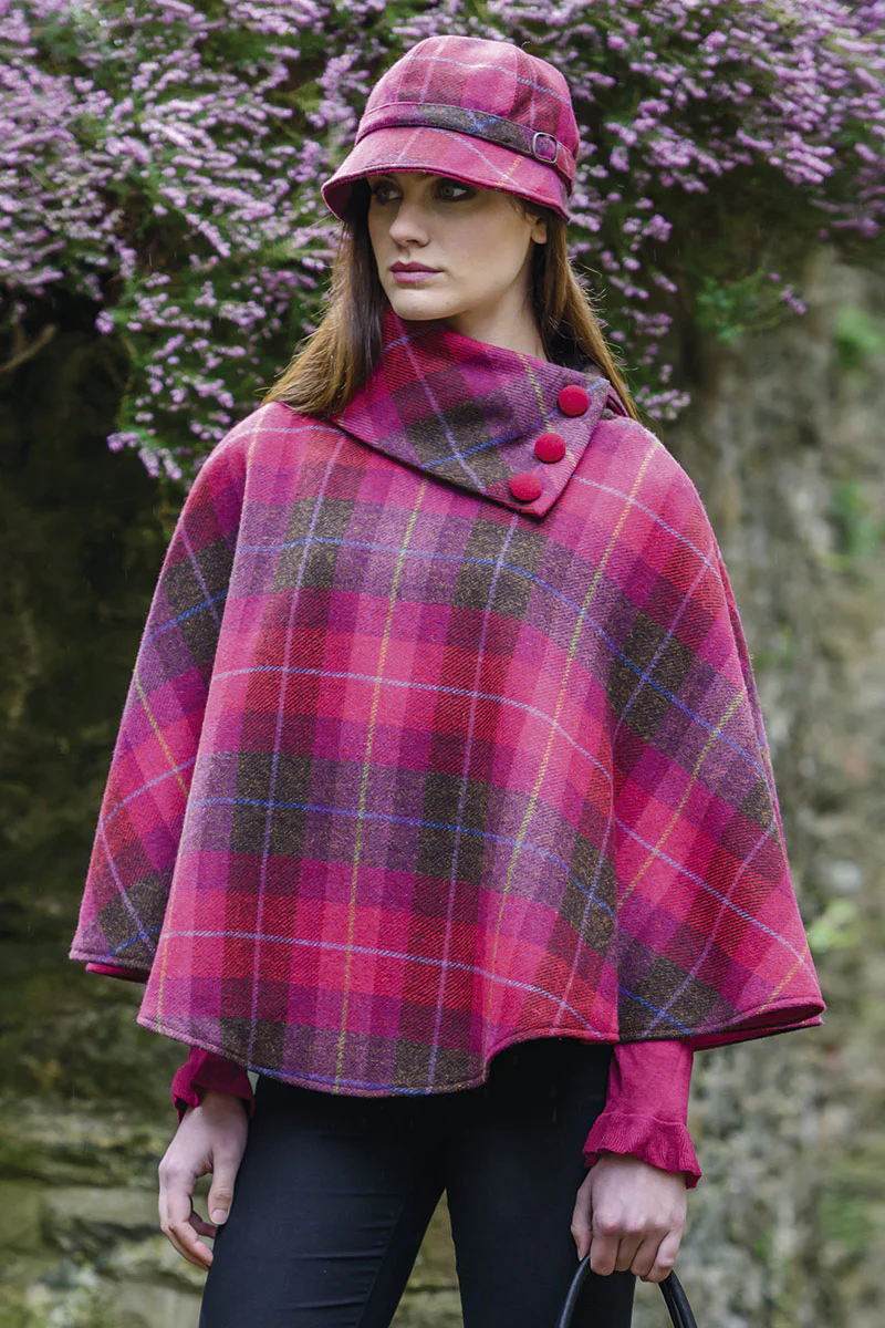 Mucros Weavers Poncho - Image 6