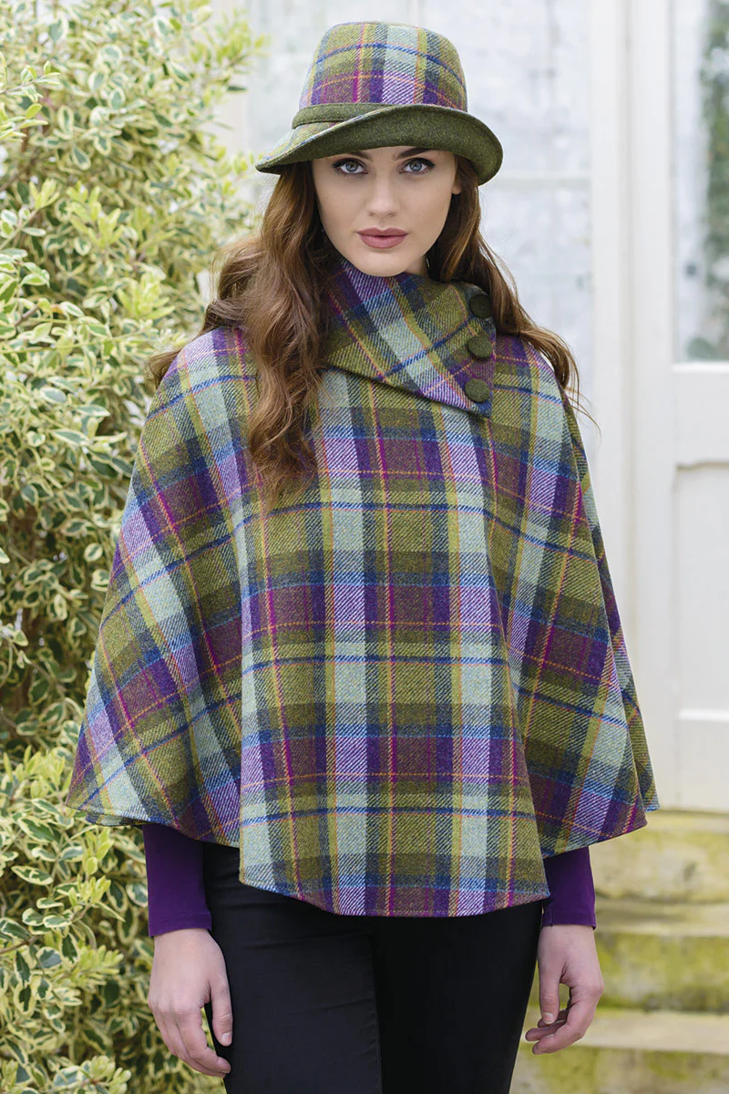 Mucros Weavers Poncho - Image 8