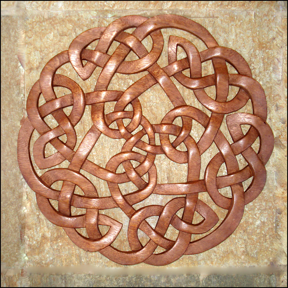 Round Celtic Knot Wood Carving