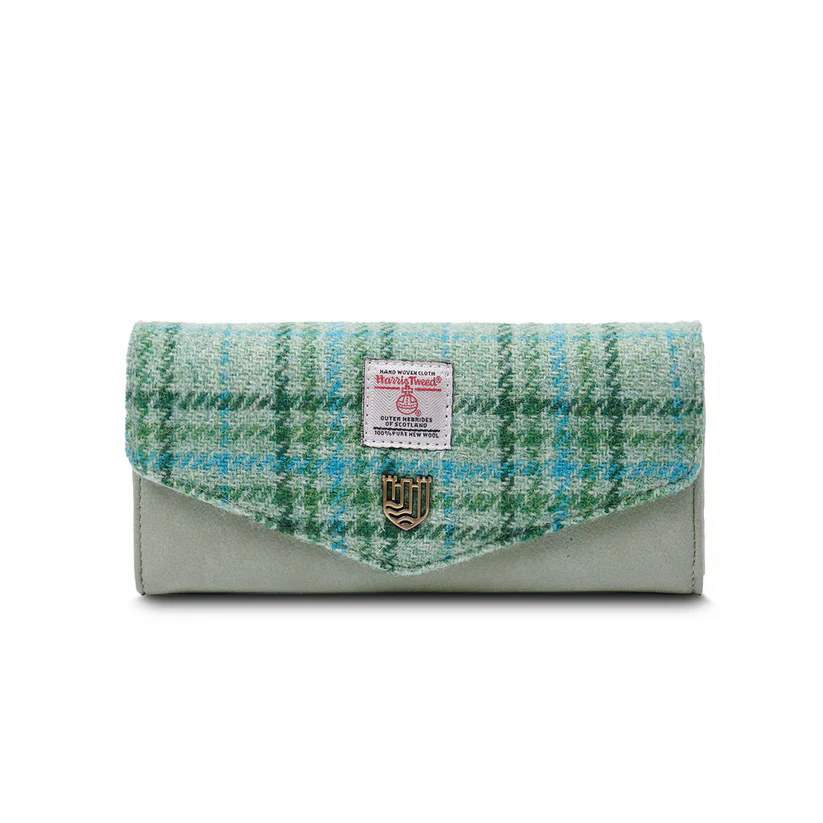 The Large Clasp Wallet