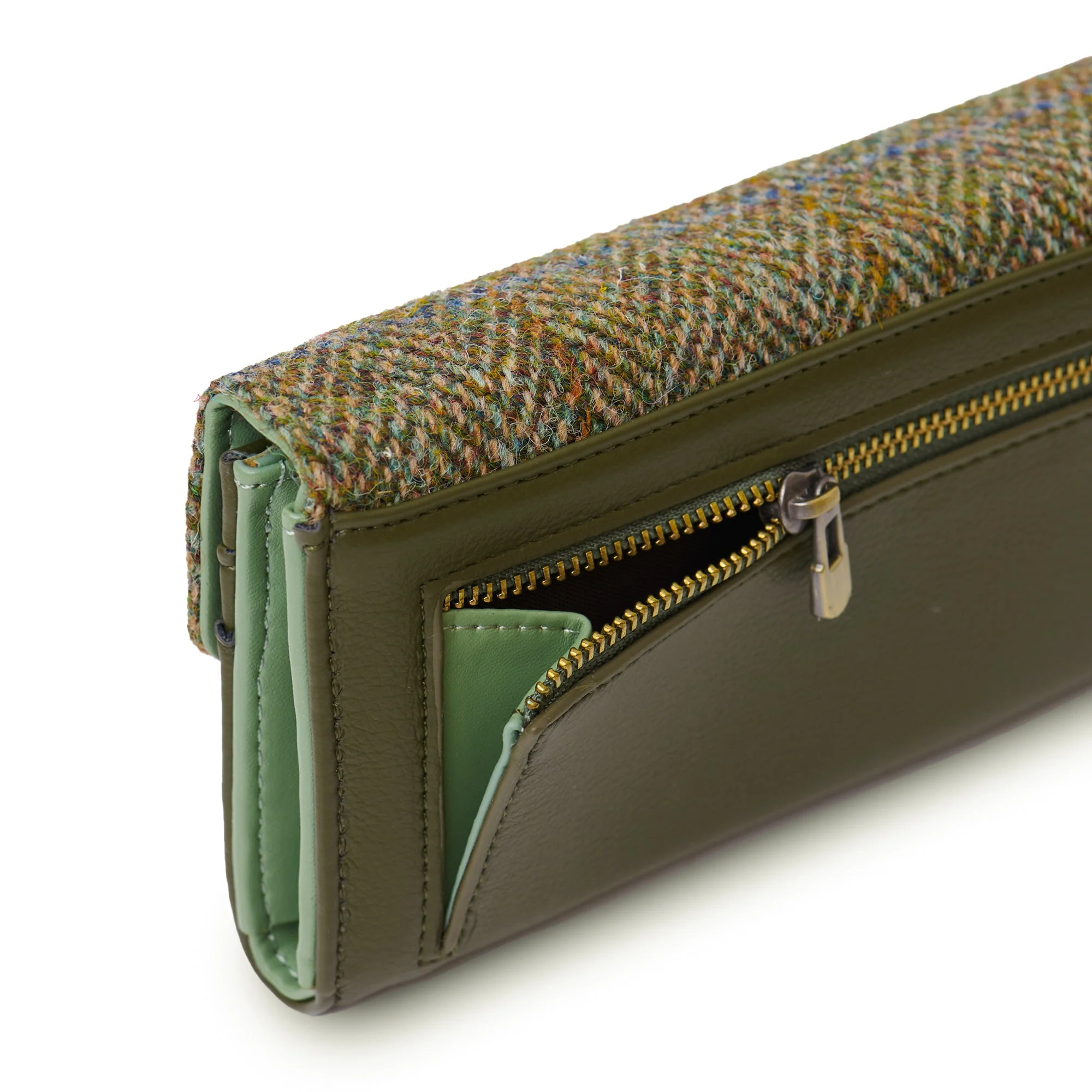The Large Clasp Wallet - Image 17