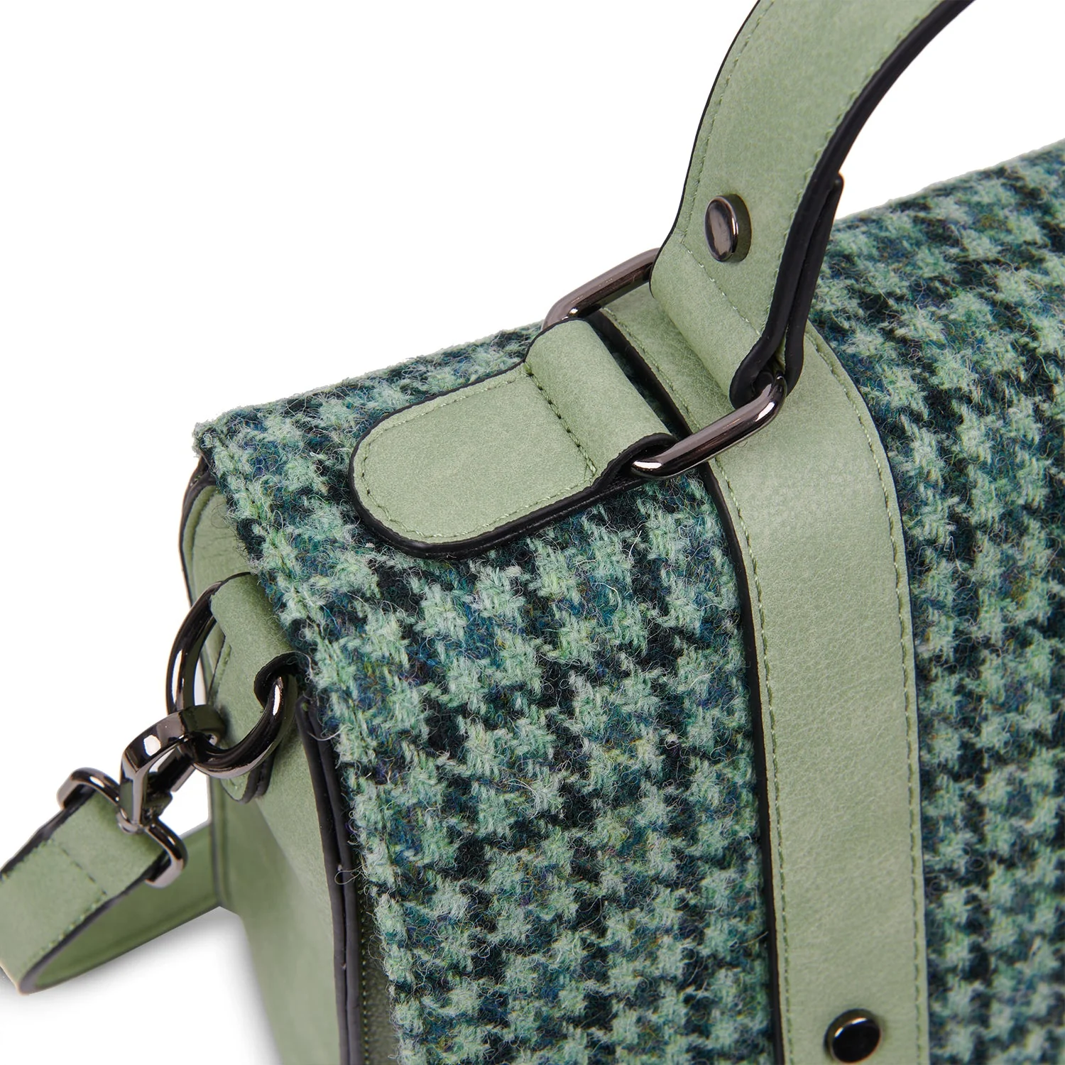 The Large Satchel - Image 27