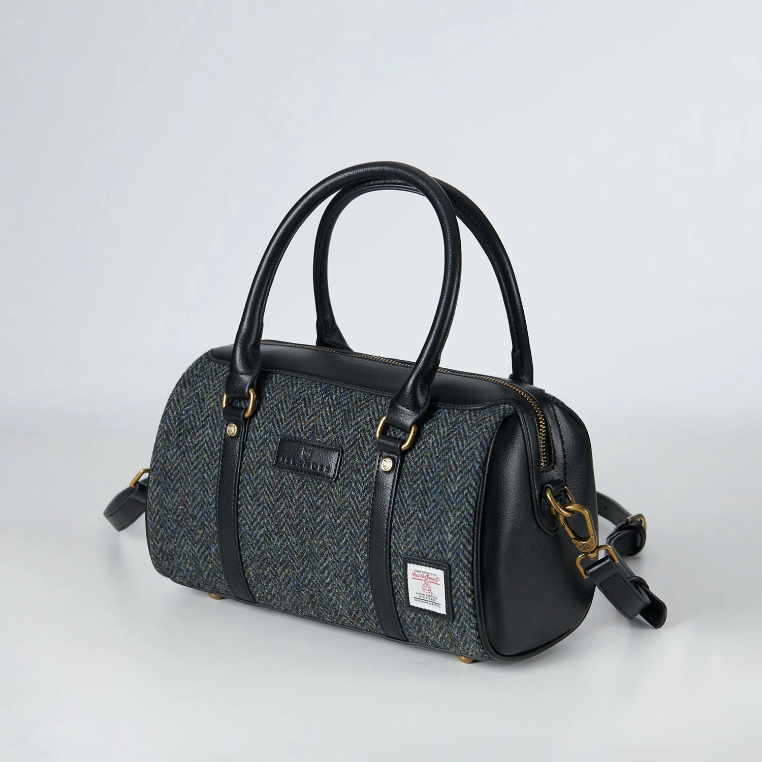 The Medium Duffel - Image 16