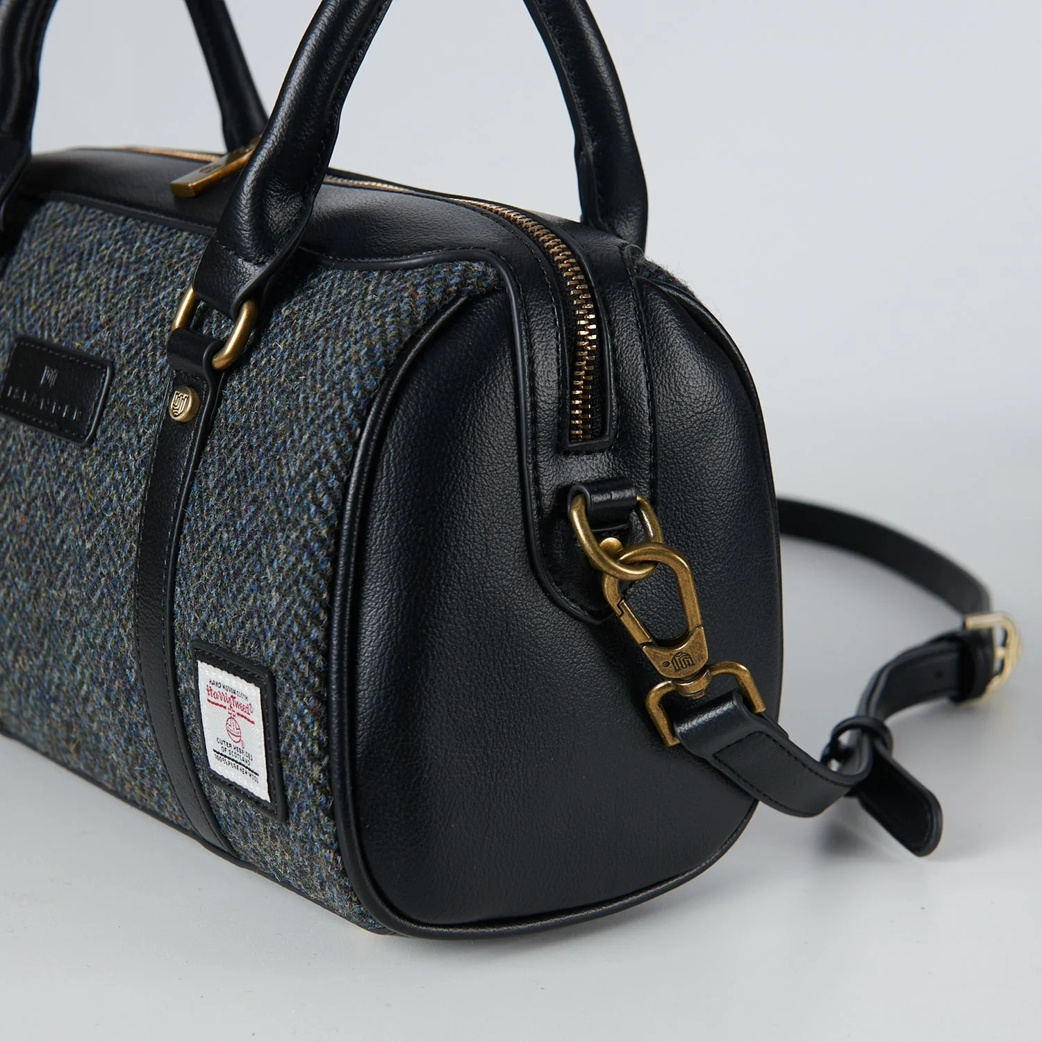 The Medium Duffel - Image 18