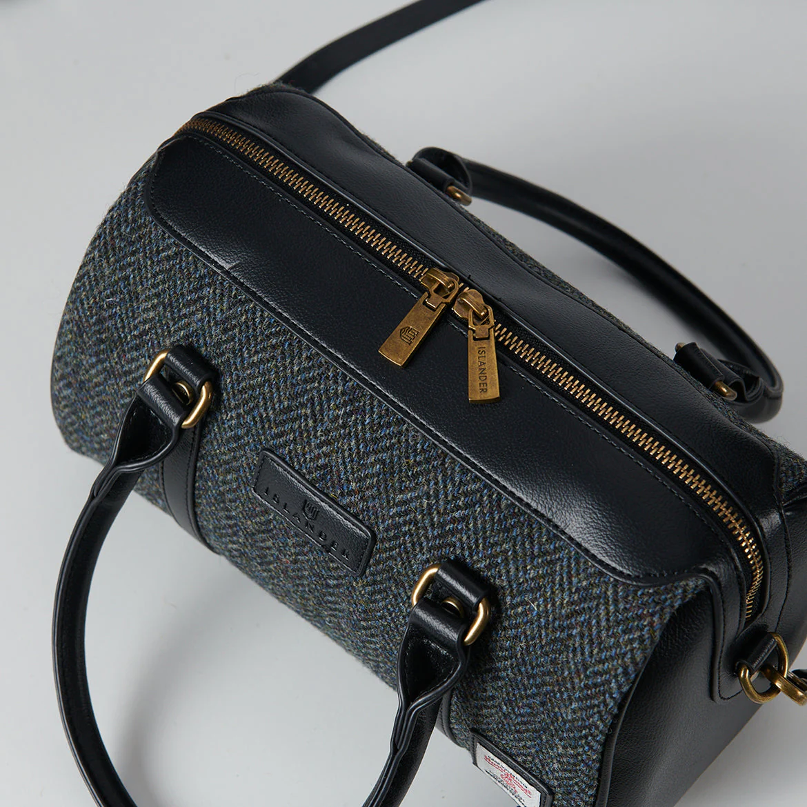 The Medium Duffel - Image 19