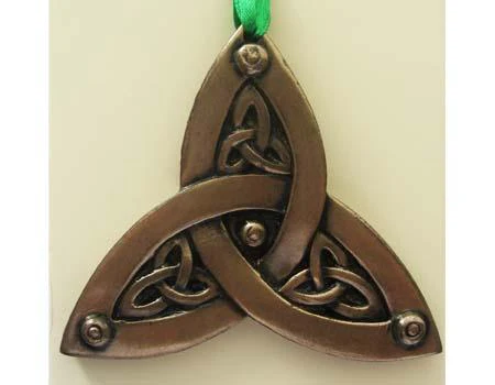 Trinity Knot Ornament - Image 2