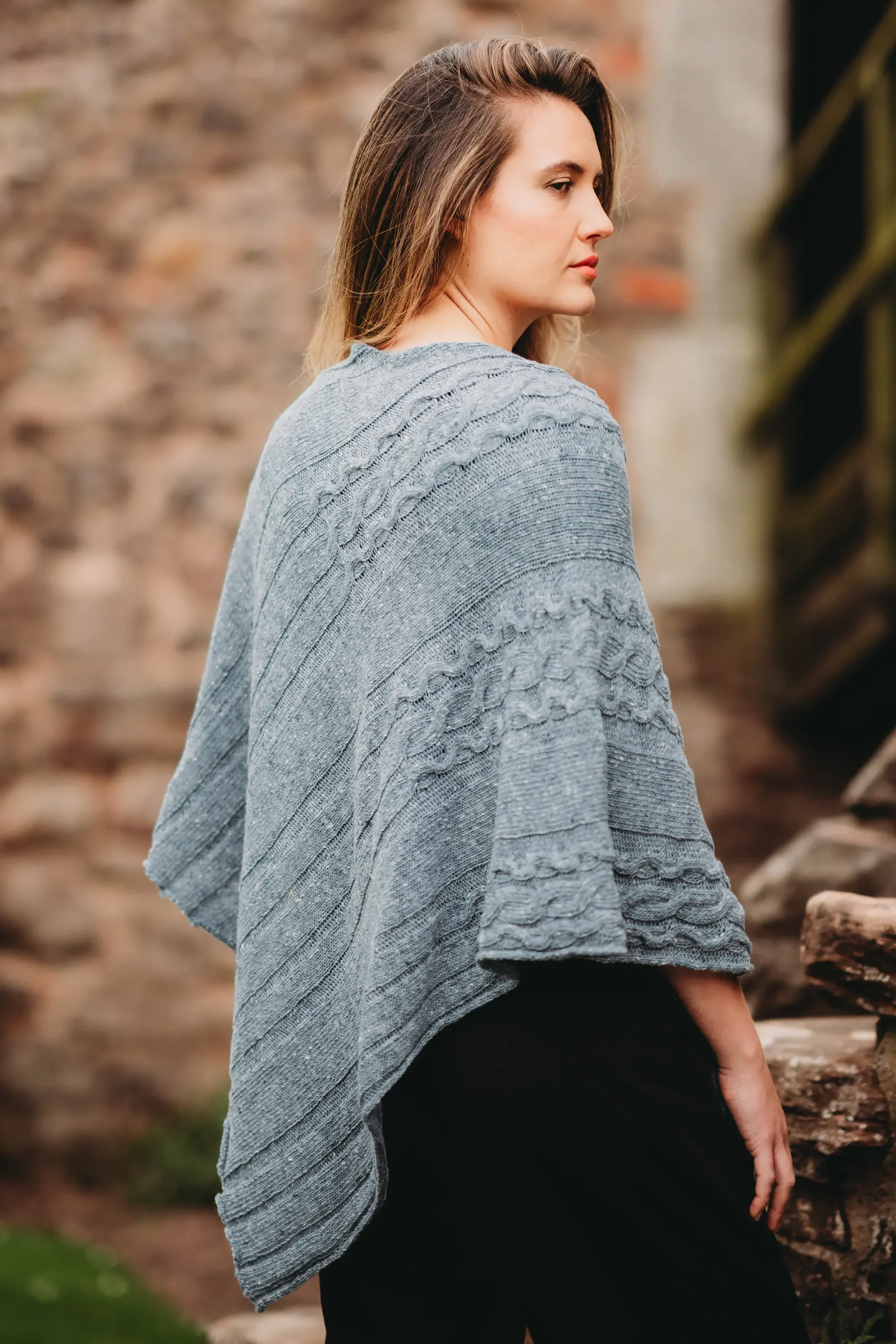 Women's Merino Wool Barra Poncho Shawl - Image 17