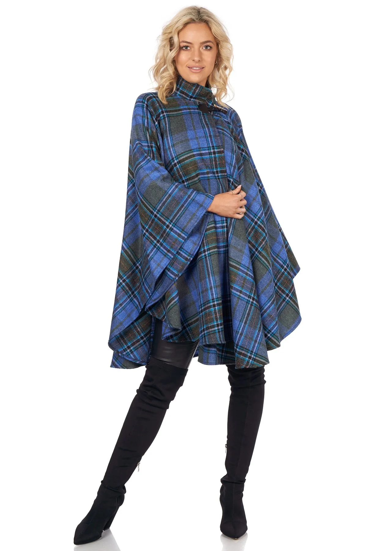 Women's Wool Cape with Toggle Fastening